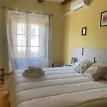 Отель Restaurante Agapio De Tresnino Кинтанилья-де-Онесимо