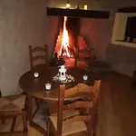 Restaurante Agapio De Tresnino 3* Кинтанилья-де-Онесимо