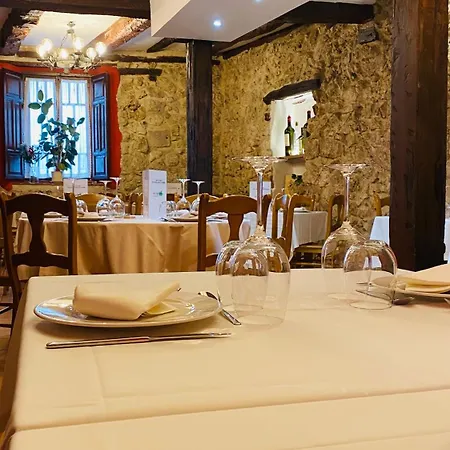 Restaurante Agapio De Tresnino 3*