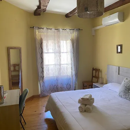 Restaurante Agapio De Tresnino فندق Olivares de Duero